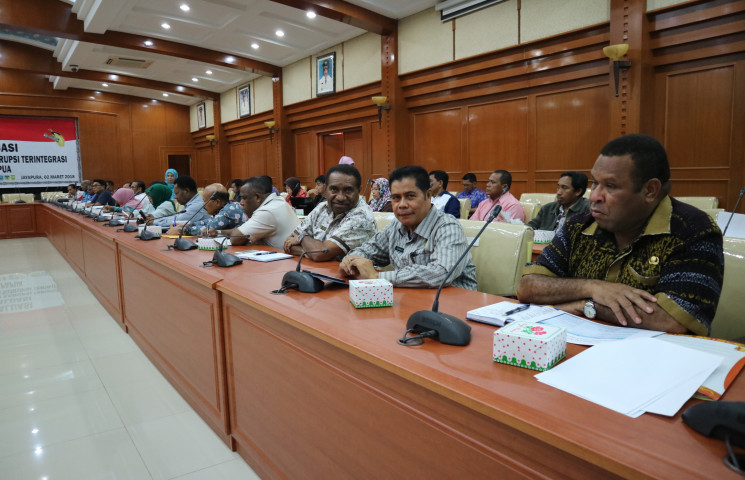 Gubernur Soroti Kepala SKPD Telat Hadiri Undangan Rapat